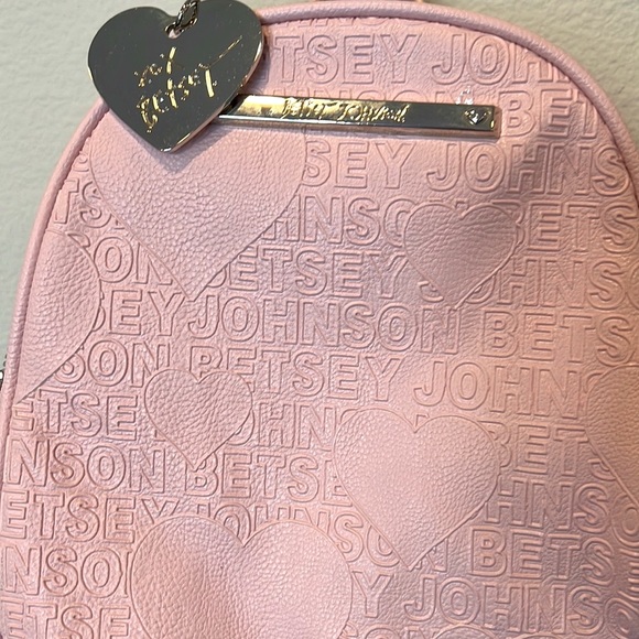Betsy Johnson Mini Heart Backpack - Picture 3 of 10